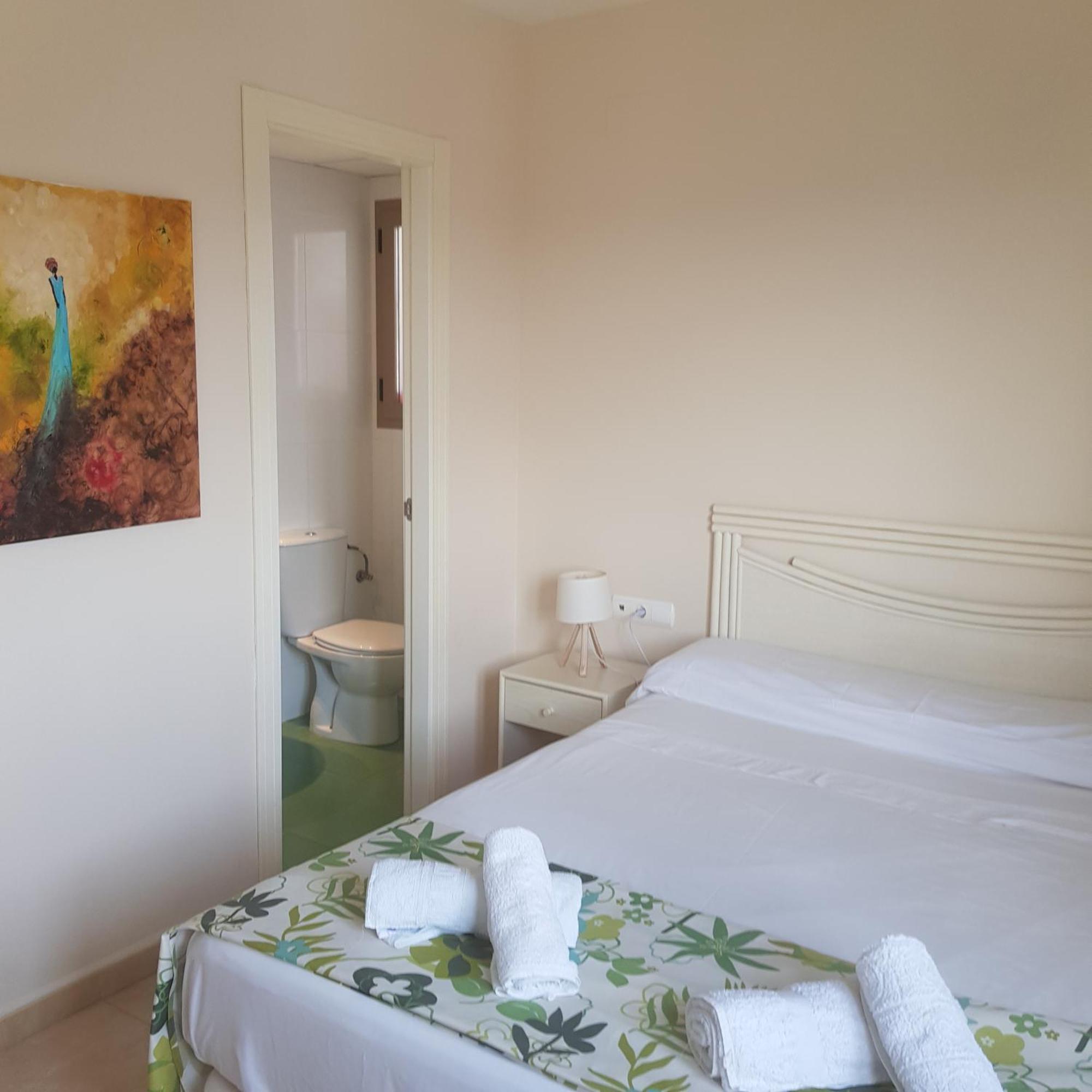 Esmeralda Suites 卡尔佩 外观 照片